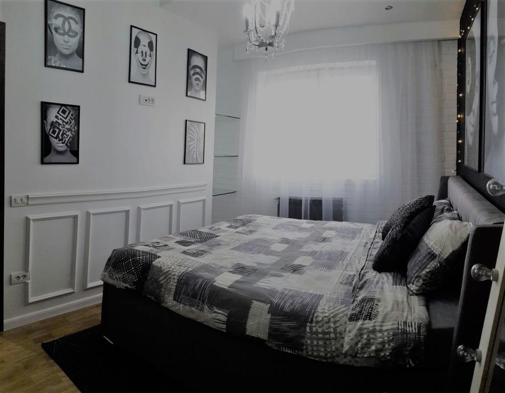 Casa Mia - Modern Luxury Apartament Bukares Bagian luar foto